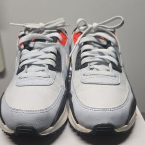 Nike Men' Air Max 90 Sneakers